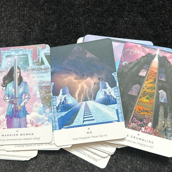 Work Your Light Oracle Card Deck - Picture 6 of 7